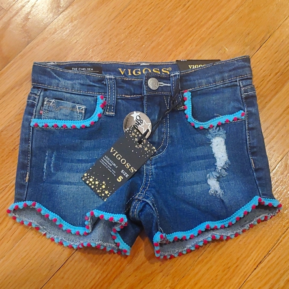 NWT Girls summer shorts Size 5 VIGOSS cotton and ramie denim with trim. Stretch